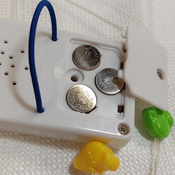 Build•A•Bear Snowboard/Pack and Pawtracks Player - Picture 15 of 16